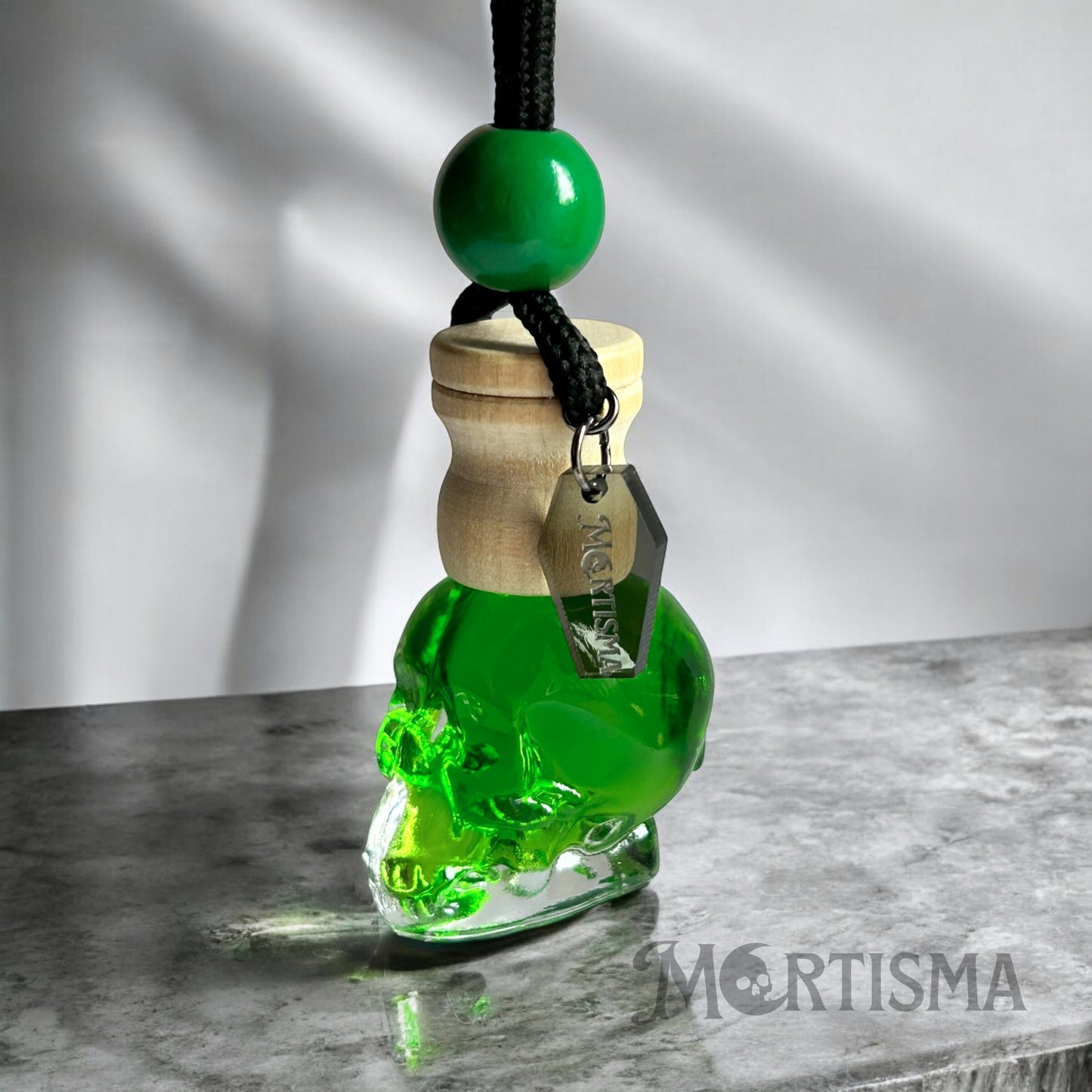 Zombie Green | Skull-Shaped Car Scent Diffuser